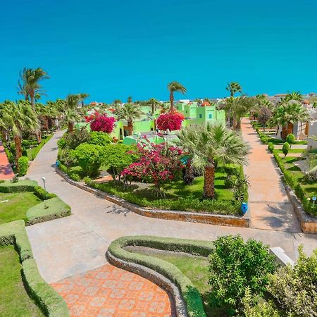 Lilly Land Resort Chalets Hurghada Exterior foto